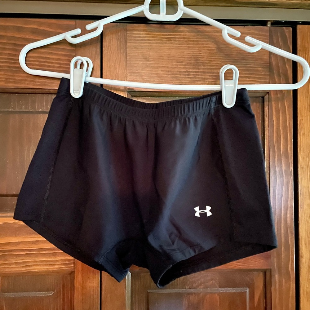 Black, Under Armor spandex shorts